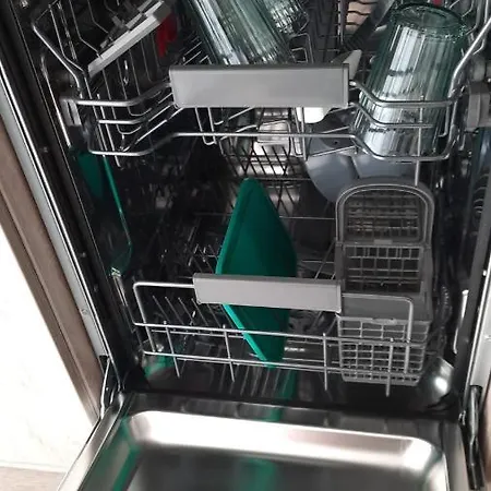 Kemp Polderhuisje 1 - Heerlijk Dichtbij En Duin - 2 Slaapkamers - Midicamping Der Burgh - *
