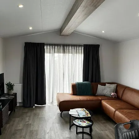 Polderhuisje 1 - Heerlijk Dichtbij En Duin - 2 Slaapkamers - Midicamping Der Burgh - Kemp Rockanje