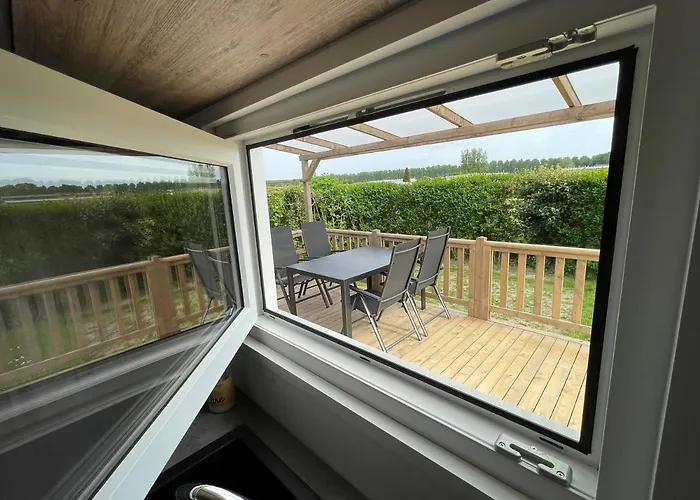 Campeggio Polderhuisje 1 - Heerlijk Chalet Dichtbij Strand En Duin - 2 Slaapkamers - Midicamping Van Der Burgh - Rockanje *