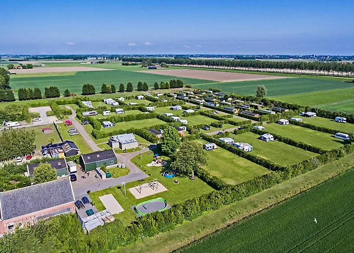 Polderhuisje 1 - Heerlijk Chalet Dichtbij Strand En Duin - 2 Slaapkamers - Midicamping Van Der Burgh - Rockanje Campeggio